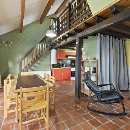 Homey In Hastière With Garden Hébergement de vacances Hastiere-par-dela
